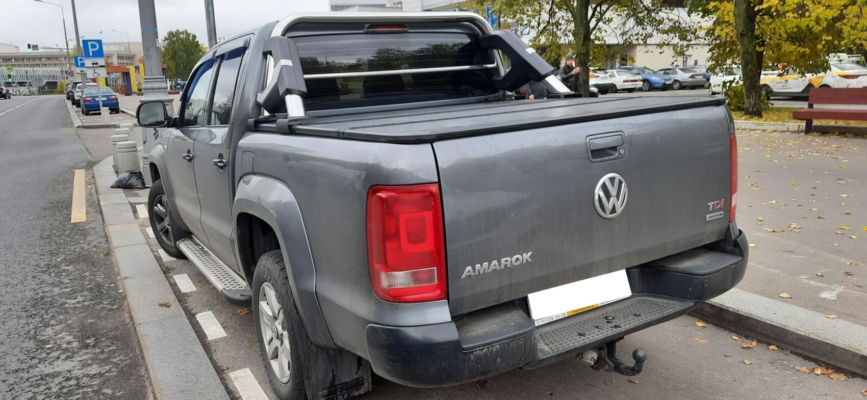 Volkswagen Amarok, 2013: купить бу автомобиль за 1210000.00 руб - Совкомбанк