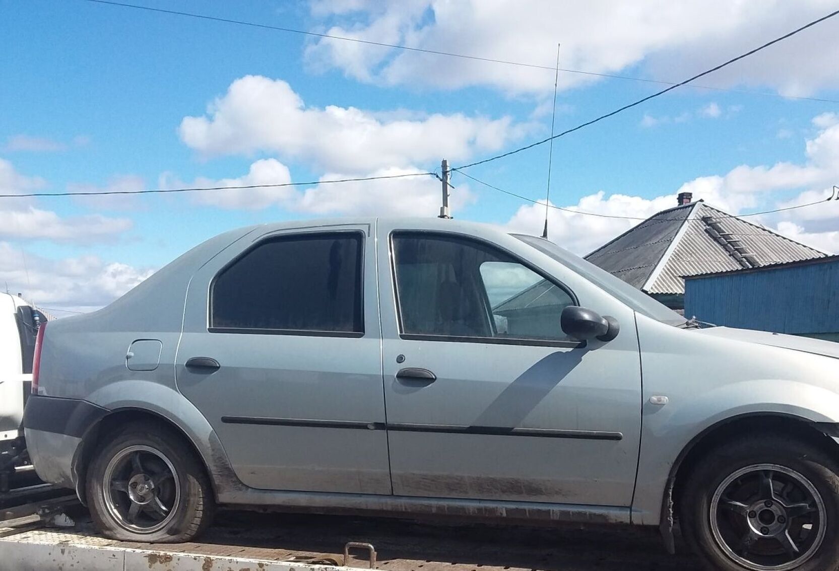 Renault Logan, 2008: купить бу автомобиль за 270000.00 руб - Совкомбанк