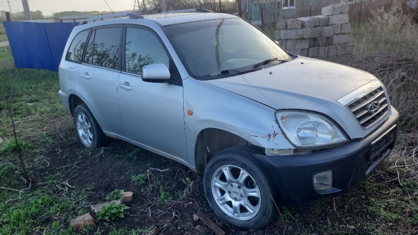 Chery Tiggo T11, 2012: купить бу автомобиль за 200000.00 руб - Совкомбанк